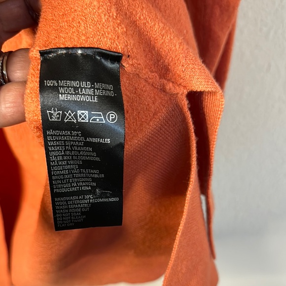 Masai Sz Small Orange Cardigan Wool Sweater - Picture 5 of 5